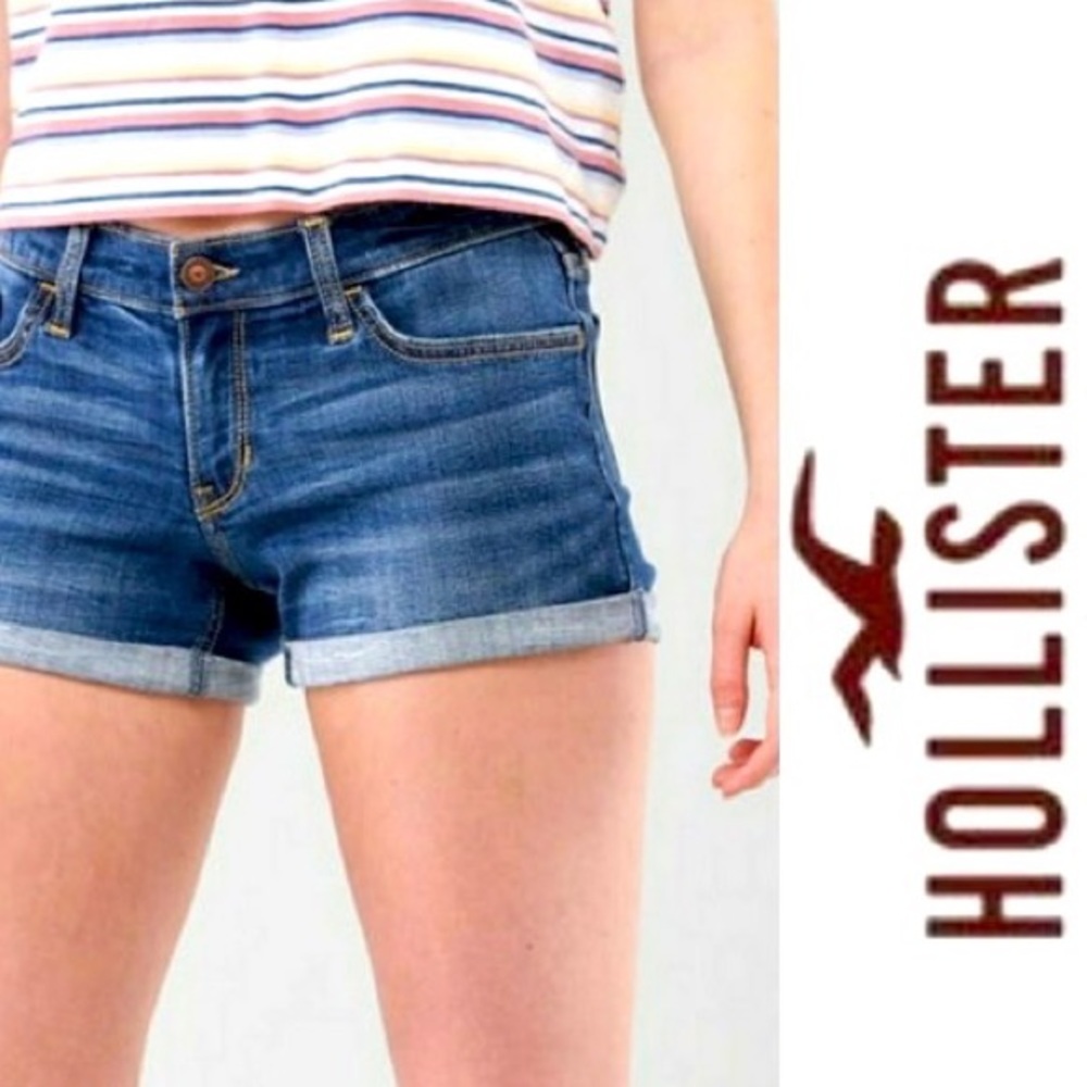 Hollister low-rise midi shorts